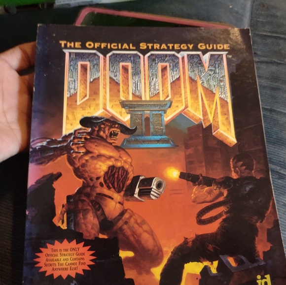 Doom II The strategy guide book 1994 Nintendo